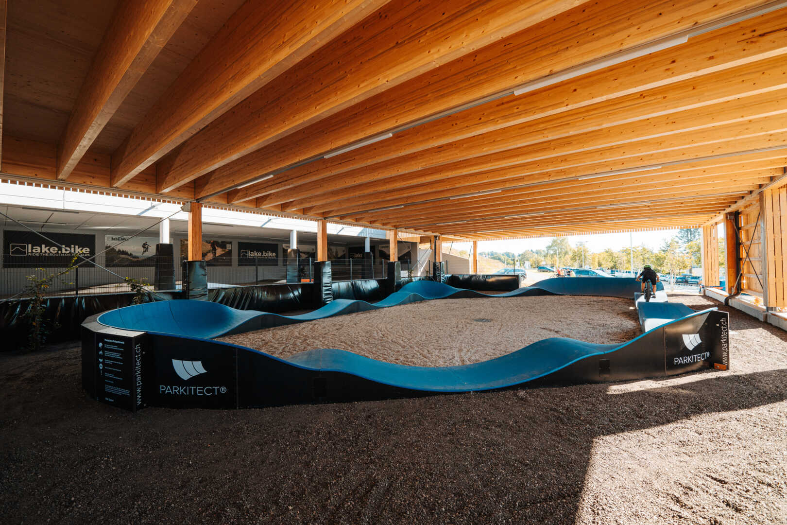 Photo of lake.bike mobile Pumptrack (roofed)