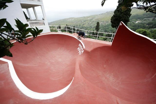 Photo of Blue Enigma bowl