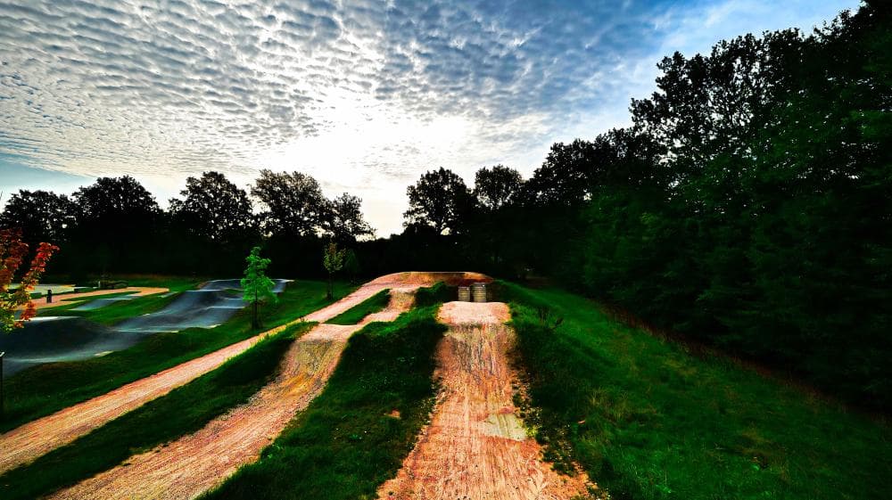 Photo of Asphalt Pumptrack & Bikepark Rellingen